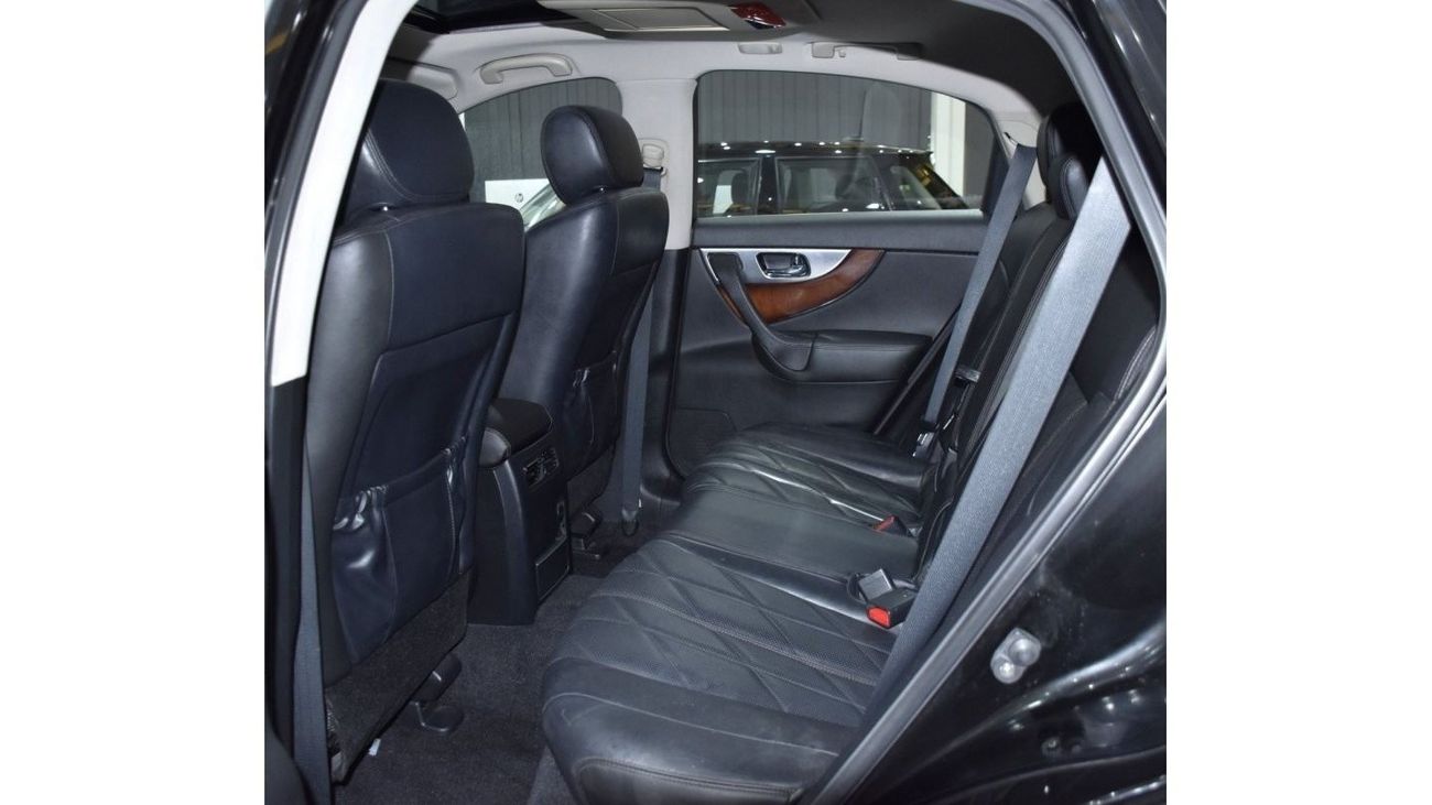 Infiniti FX50 EXCELLENT DEAL for our Infiniti FX50 S ( 2009 Model ) in Black Color GCC Specs