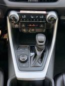 تويوتا راف ٤ Hybrid XLE premium | sunroof, leather seats, push start 2025