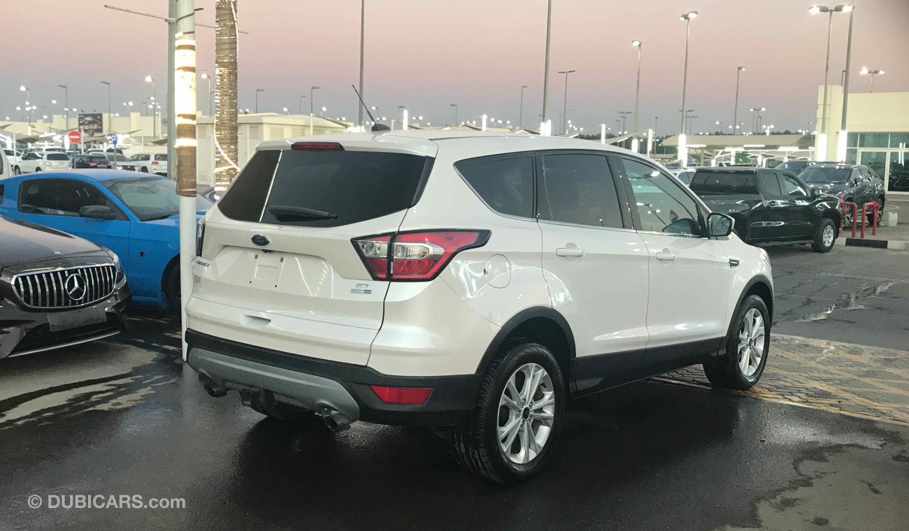 Ford Escape بيع او مبادله