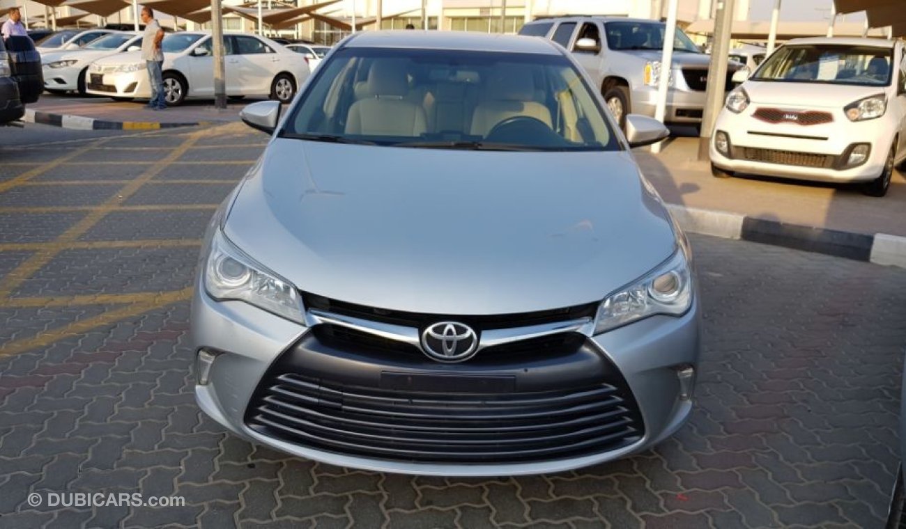 Toyota Camry 2016 Model Se  2nd options Gulf specs clean car