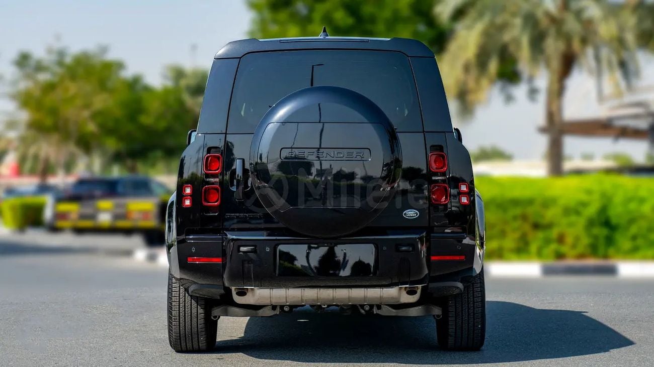 Land Rover Defender 130 | 2-YEAR WARRANTY + SERVICE AVAILABLE | IN-HOUSE FINANCING | 0% DOWNPAYMENT (BANK)