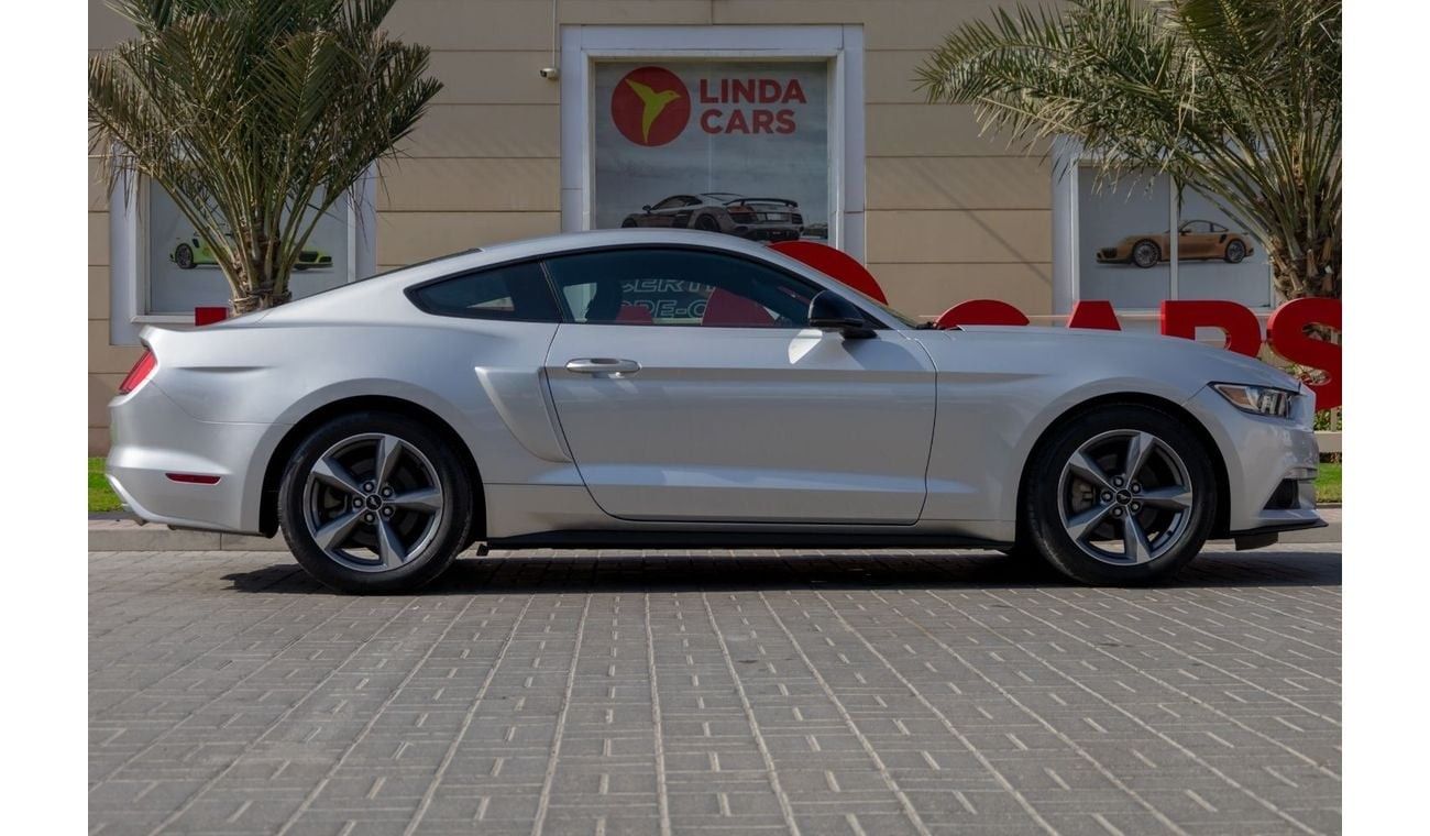 Ford Mustang Ford Mustang V6 2016 GCC under Warranty with Flexible Down-Payment.