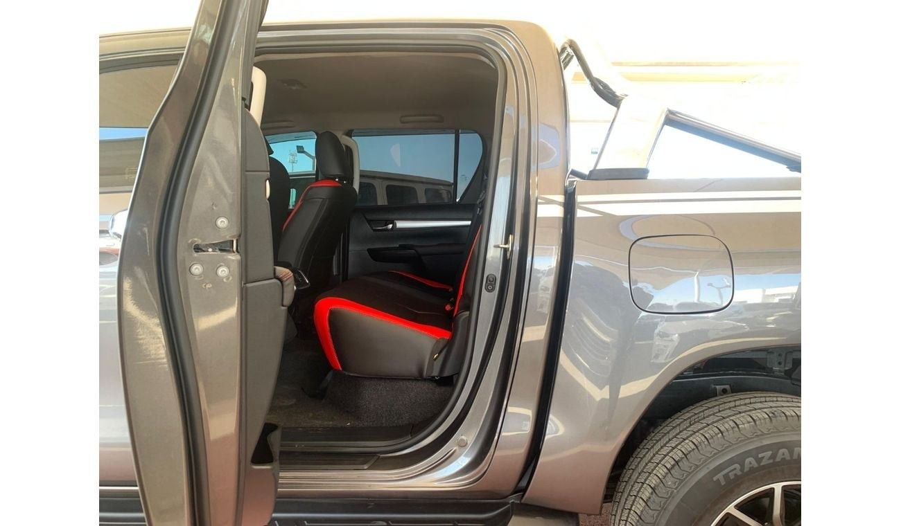 تويوتا هيلوكس