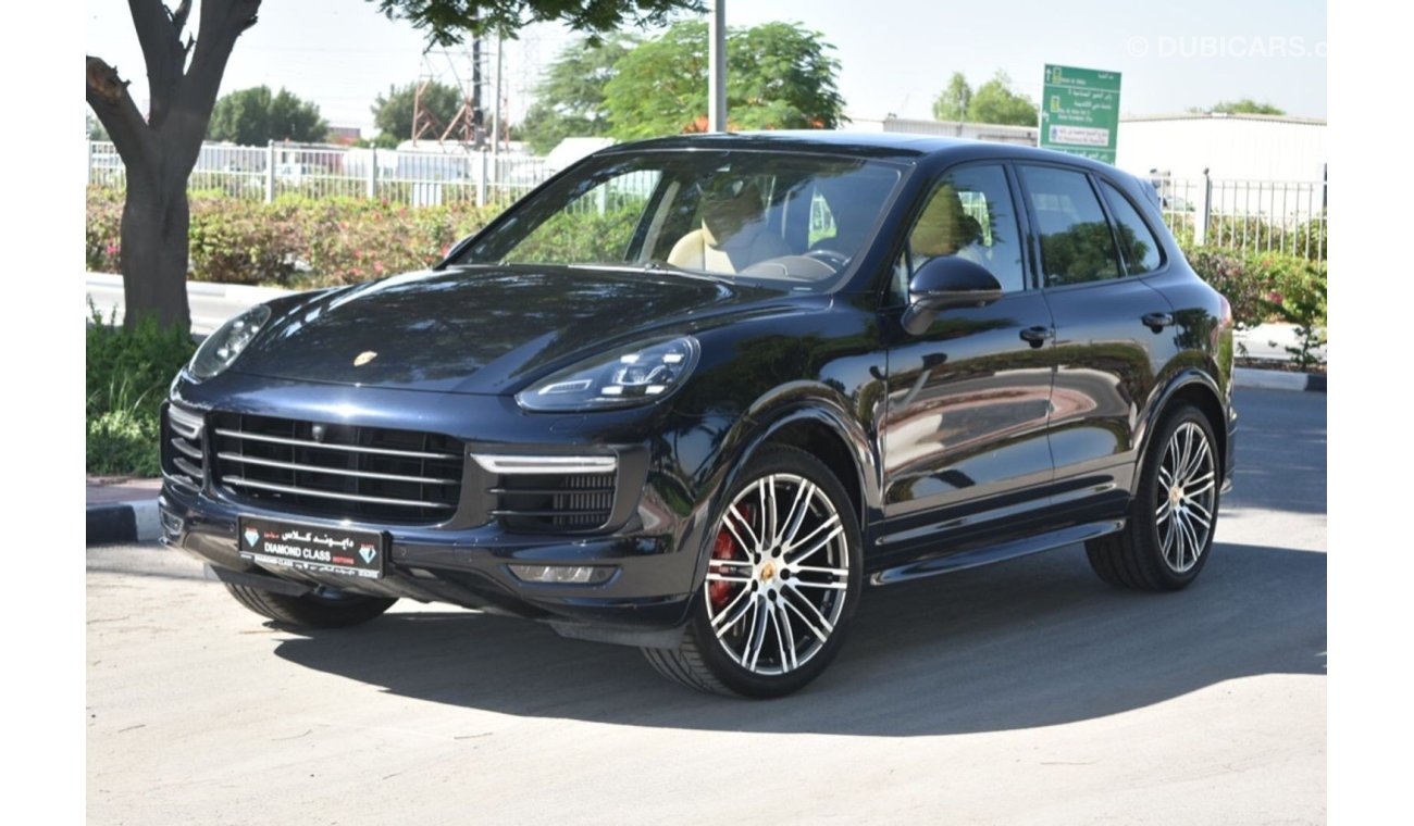 Porsche Cayenne GTS 2016 gcc