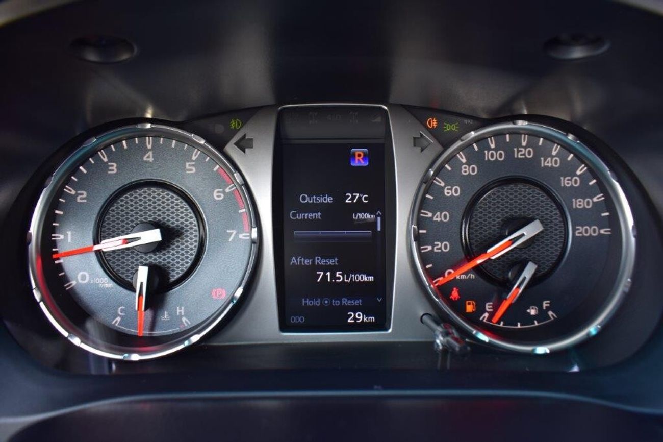 Toyota Hilux GR SPORTS 4.0L Petrol