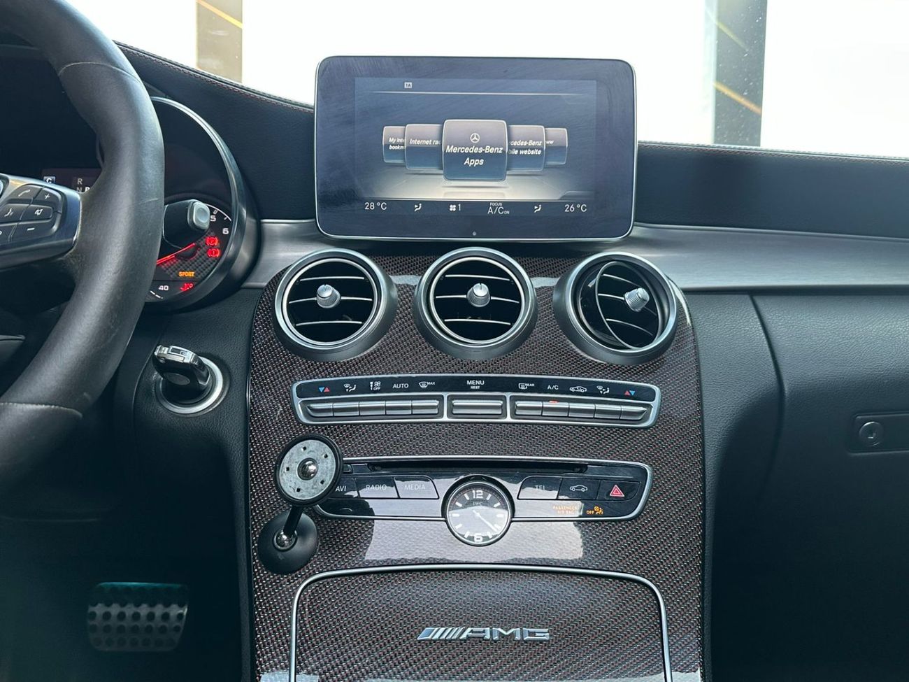 Mercedes-Benz C 63S AMG Std 4.0L (5 Seater)