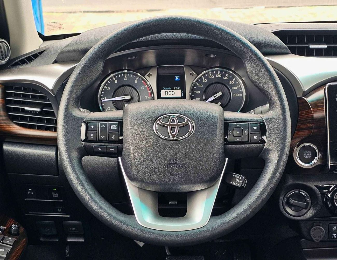 تويوتا هيلوكس SR5 TRD 4.0L PETROL SR5 TRD || 4.0L PETROL V6 4WD | WOOD INTERIOR W VISOR | BLIND SPOT | DIFFLOCK | DVD+CAMERA | READY S