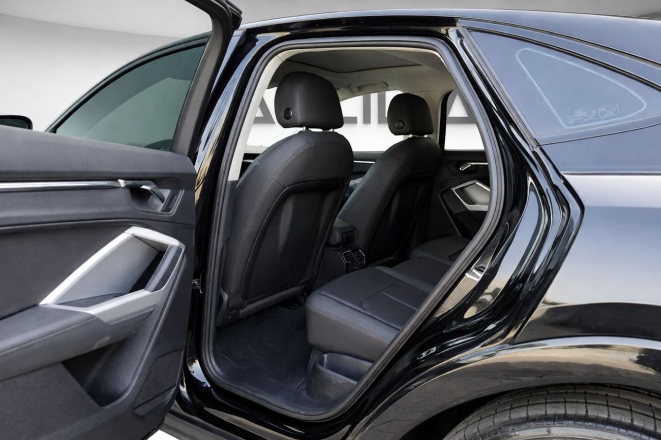 Audi Q3 40 TFSI S Line 2.0L 4WD  AED 1,860 l 0% Down Payment l 40 TFSI S Line Quattro l Full Al