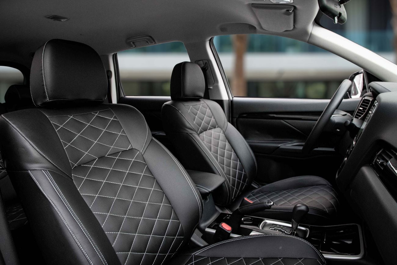 Mitsubishi Outlander Outlander Standard | 1,078 P.M | 0% Downpayment | Warranty | Low KM | Pristine!