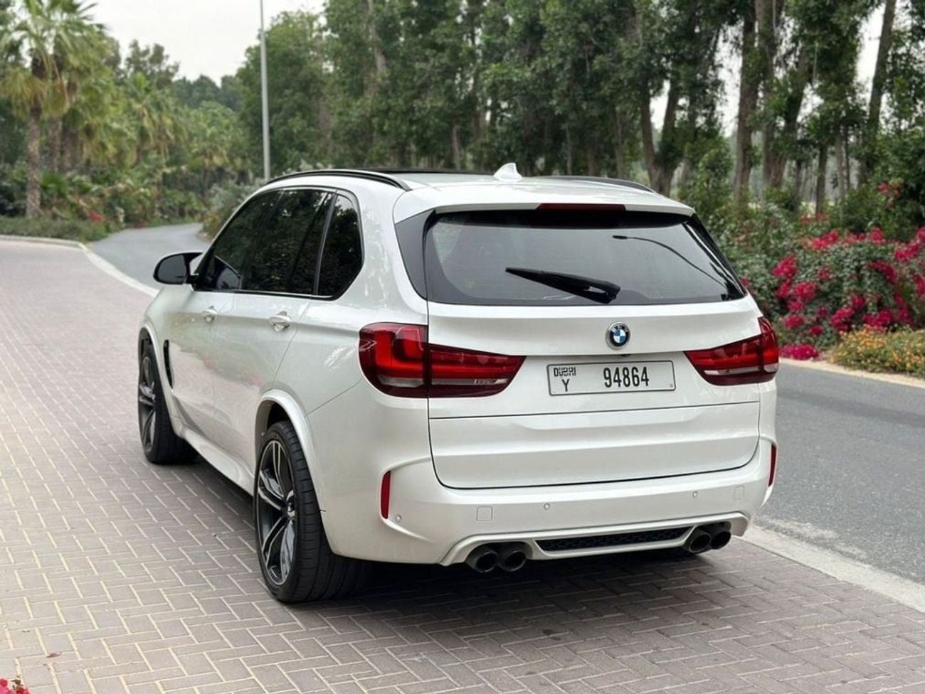 بي أم دبليو X5 M إكسكلوسيف Std 4.4L | V8 Twin-Turbo 567 HP | 2018 | xDrive (AWD) | Low mileage | Perfect Condition