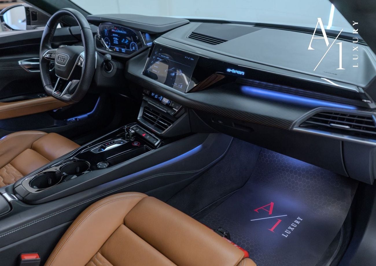 Audi e-tron GT 2023 Audi RS Etron GT, With Warranty &amp; Service Contract, Carbon Package, Fully Loaded, GCC Spec
