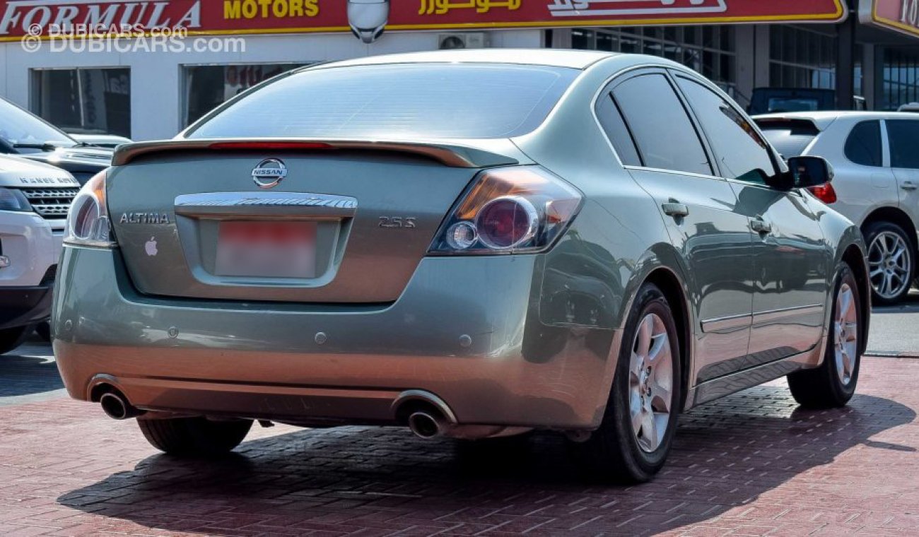 Nissan Altima 2.5S