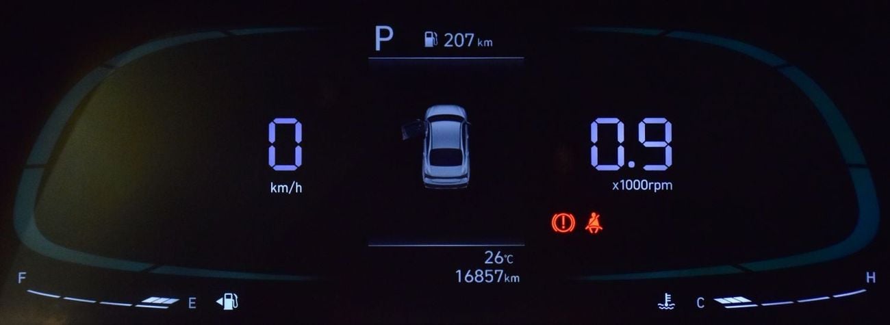 Hyundai Elantra EXCELLENT DEAL for our Hyundai Elantra ( 2024 Model ) in White Color Chinese Specs