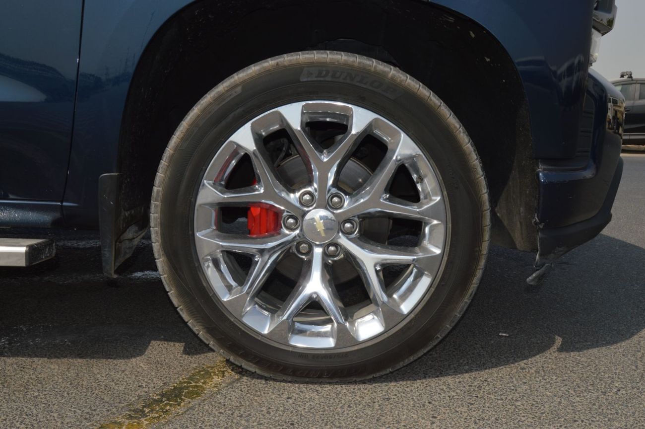 شيفروليه سيلفارادو *Chevrolet Silverado* Left Hand Drive Year: *2020* -Push Button Start,  -Leather Seats, -Power Seats