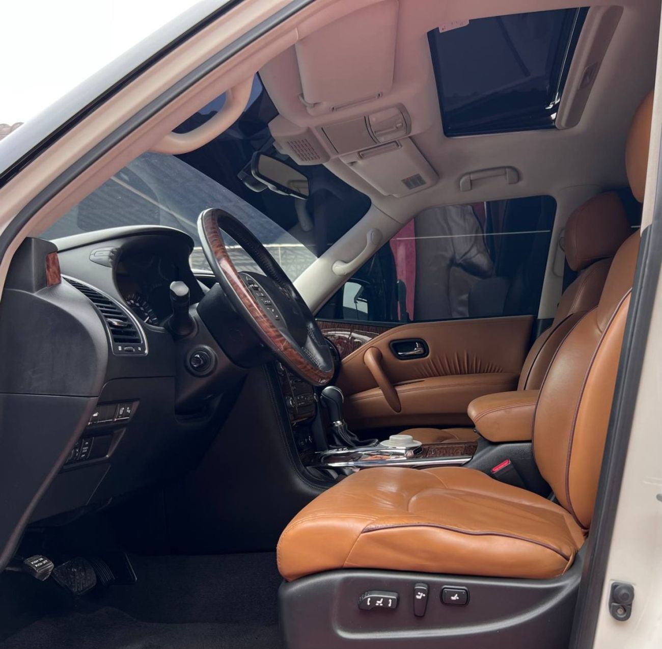 Nissan Patrol LE Platinum 5.6L