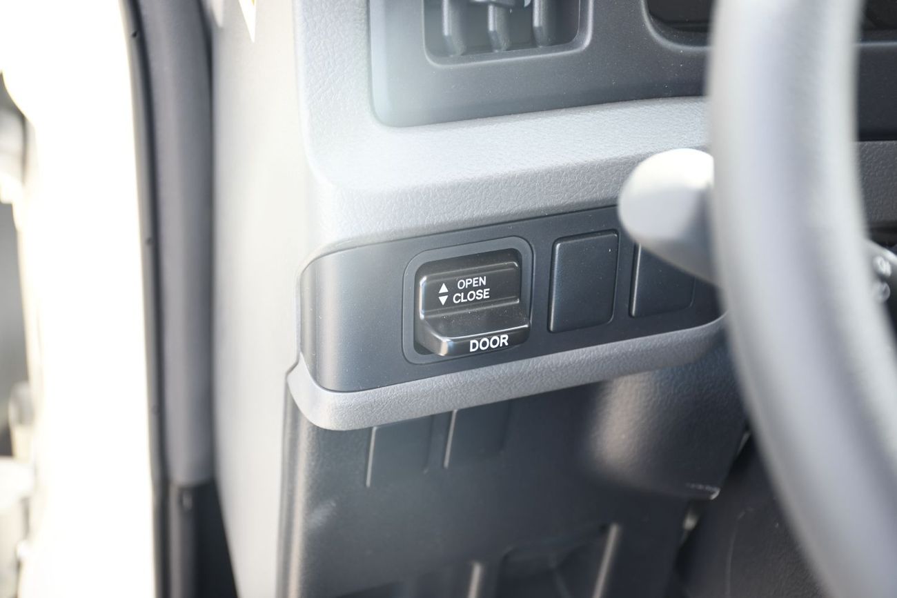 Toyota Coaster 2.7L (23-Seater) Petrol (Ready Stock)