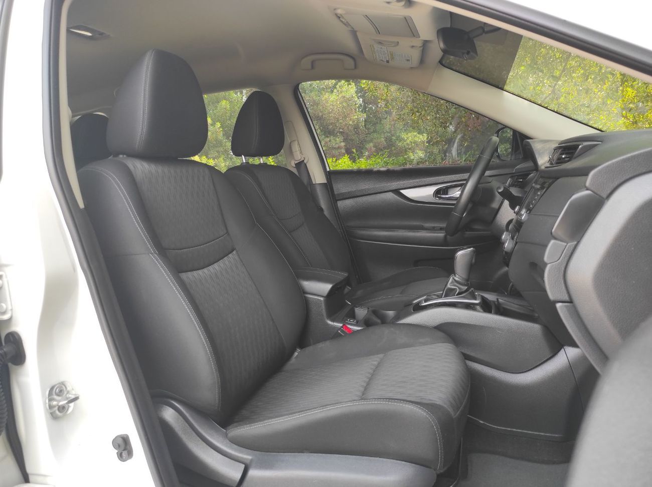 Nissan Rogue Nissan Rouge 2018 isa V4 2.4 Full automatic