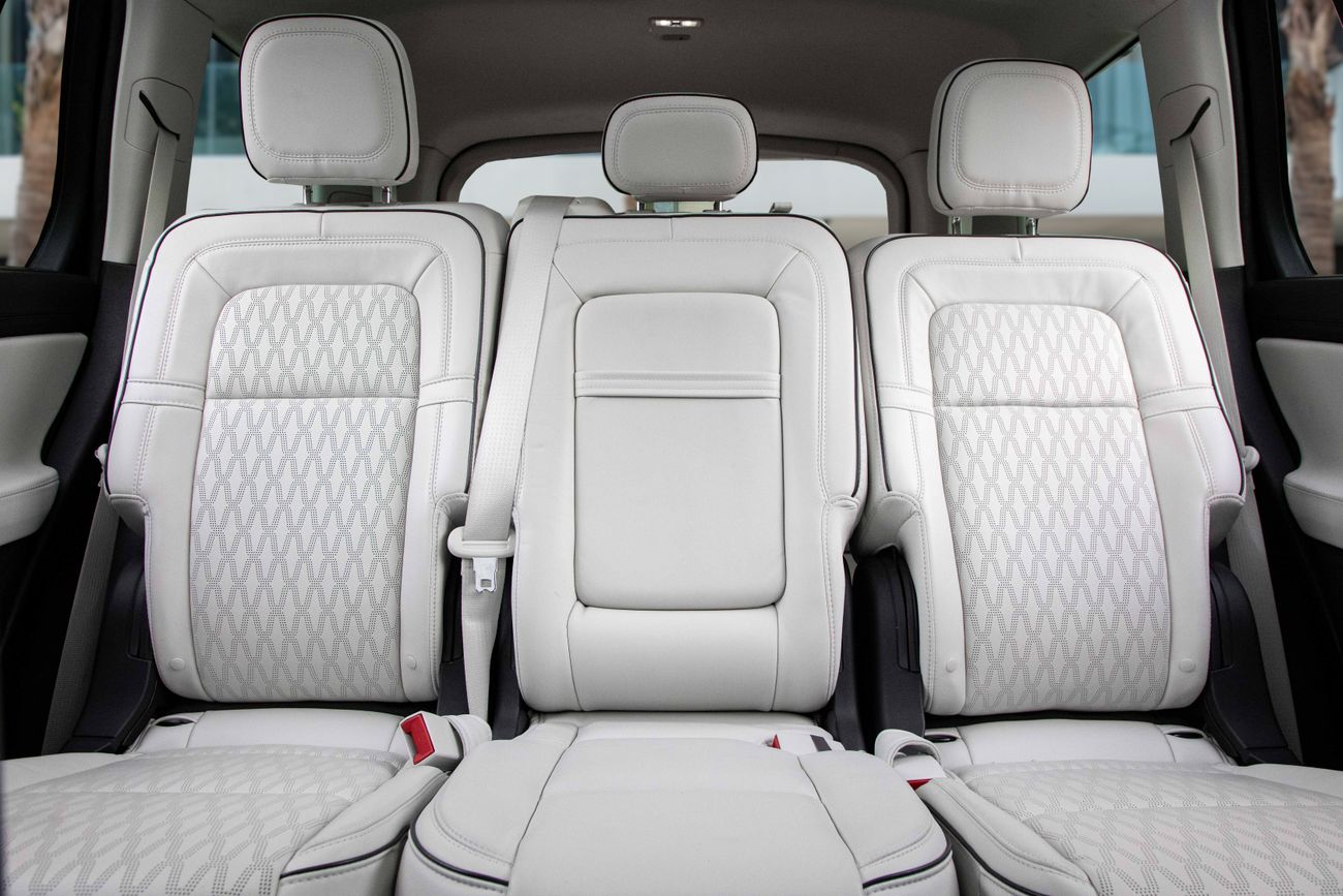 Lincoln Aviator Aviator Presidential | 4,191 P.M | 0% Downpayment | Aviator Presidential | Agency Warranty!