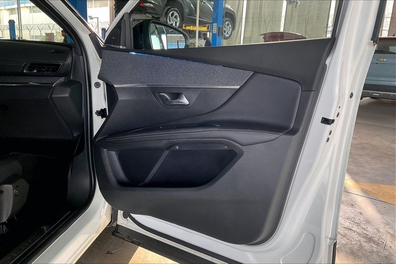 بيجو 5008 GT Line | شامل الضمان | 0 ﺪﻔﻋﺓ ﺃﻮﻟﻯ