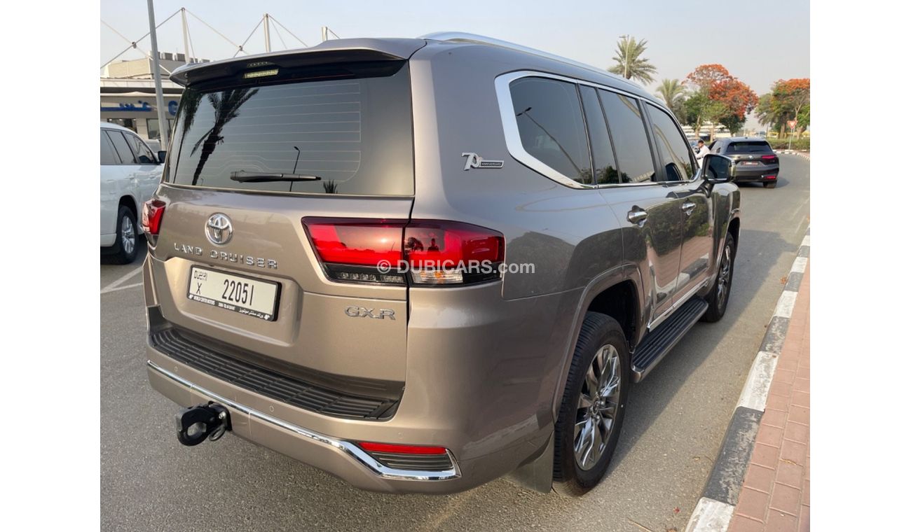 تويوتا لاند كروزر GXR