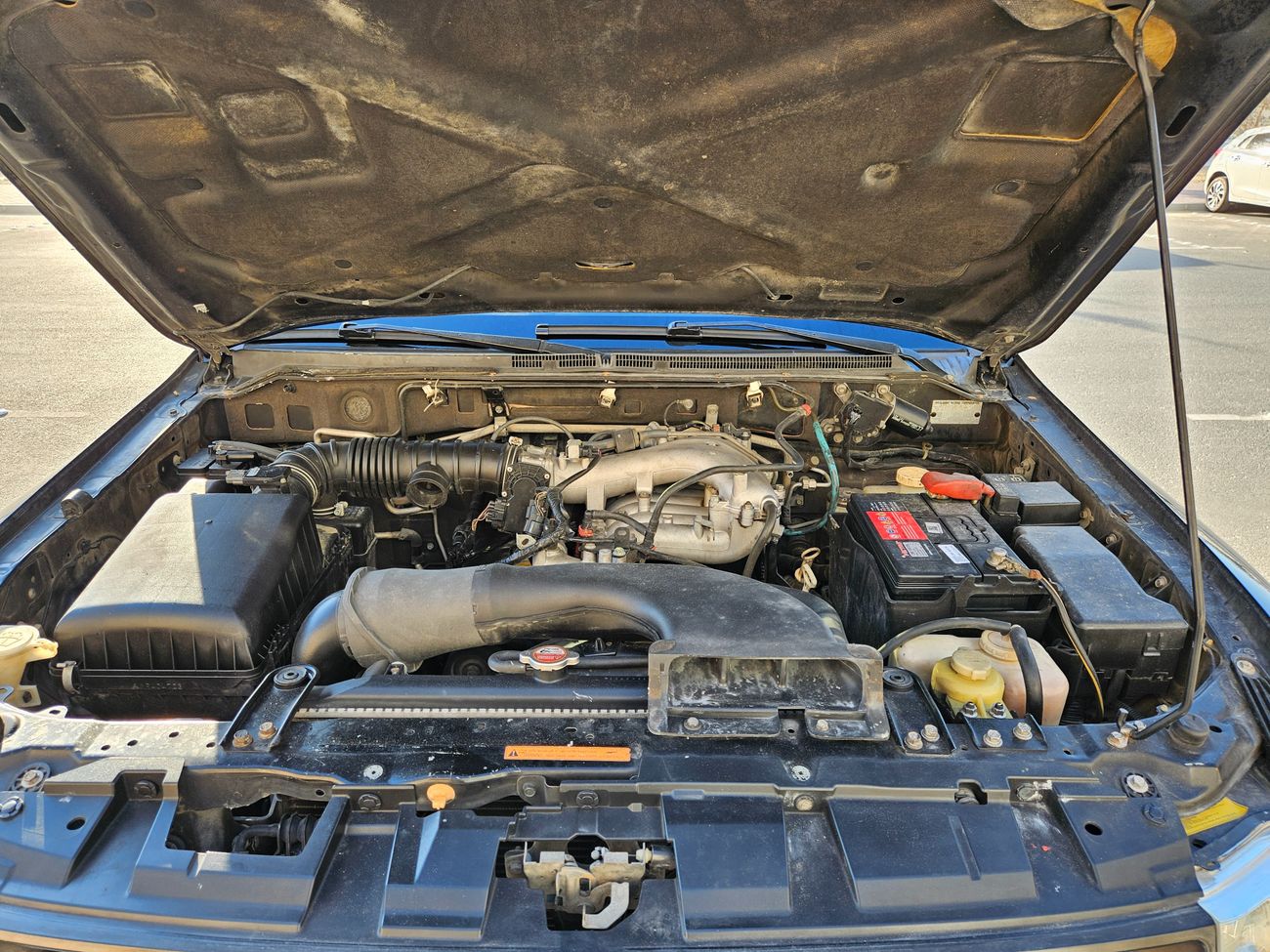 Mitsubishi Pajero GLS Highline 3.0L (177 HP)