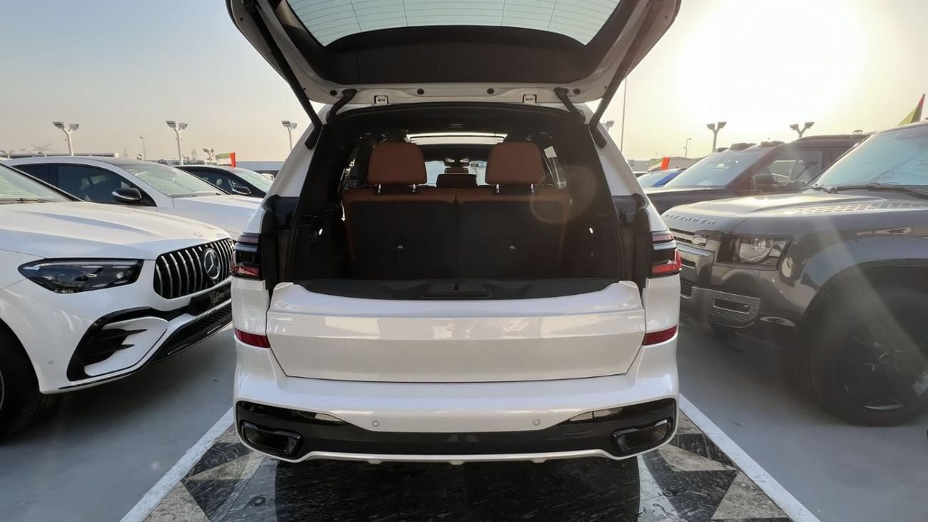 بي أم دبليو X7 xDrive40i Luxury M Sport Package 3.0L