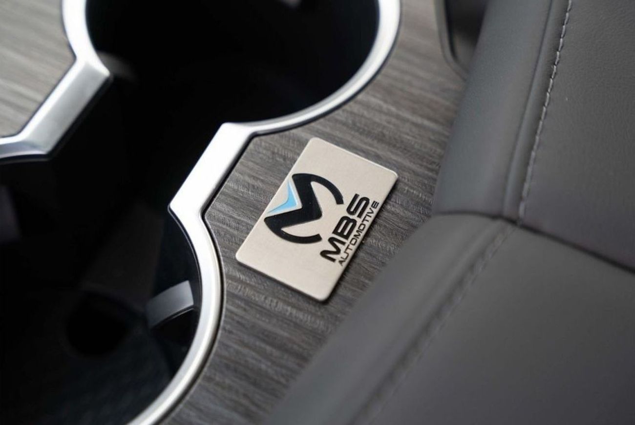 تويوتا لاند كروزر VX Turbo Diesel 3.3L MBS Autobiography 4 Seater VIP