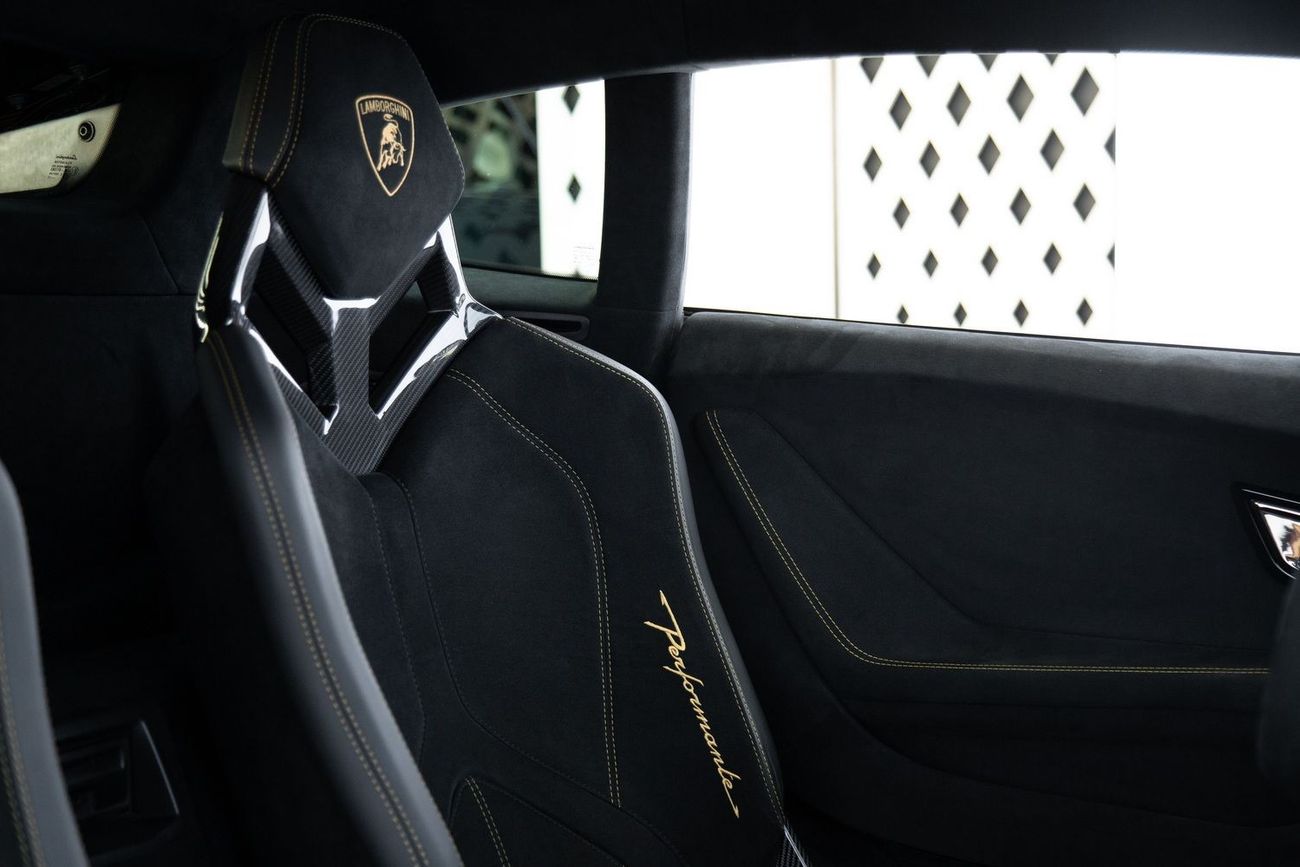Lamborghini Huracan LP640-4 Performante Lamborghini Huracan Performante