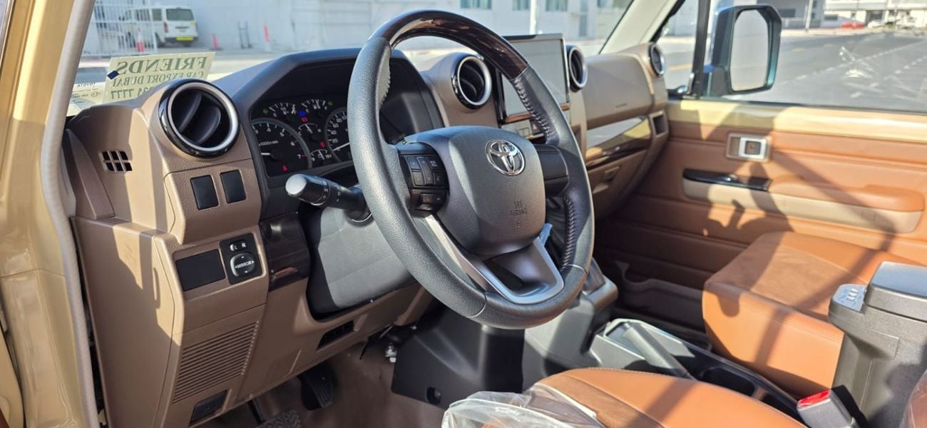 Toyota Land Cruiser Pick Up 4.0 PETROL AUTO GEAR