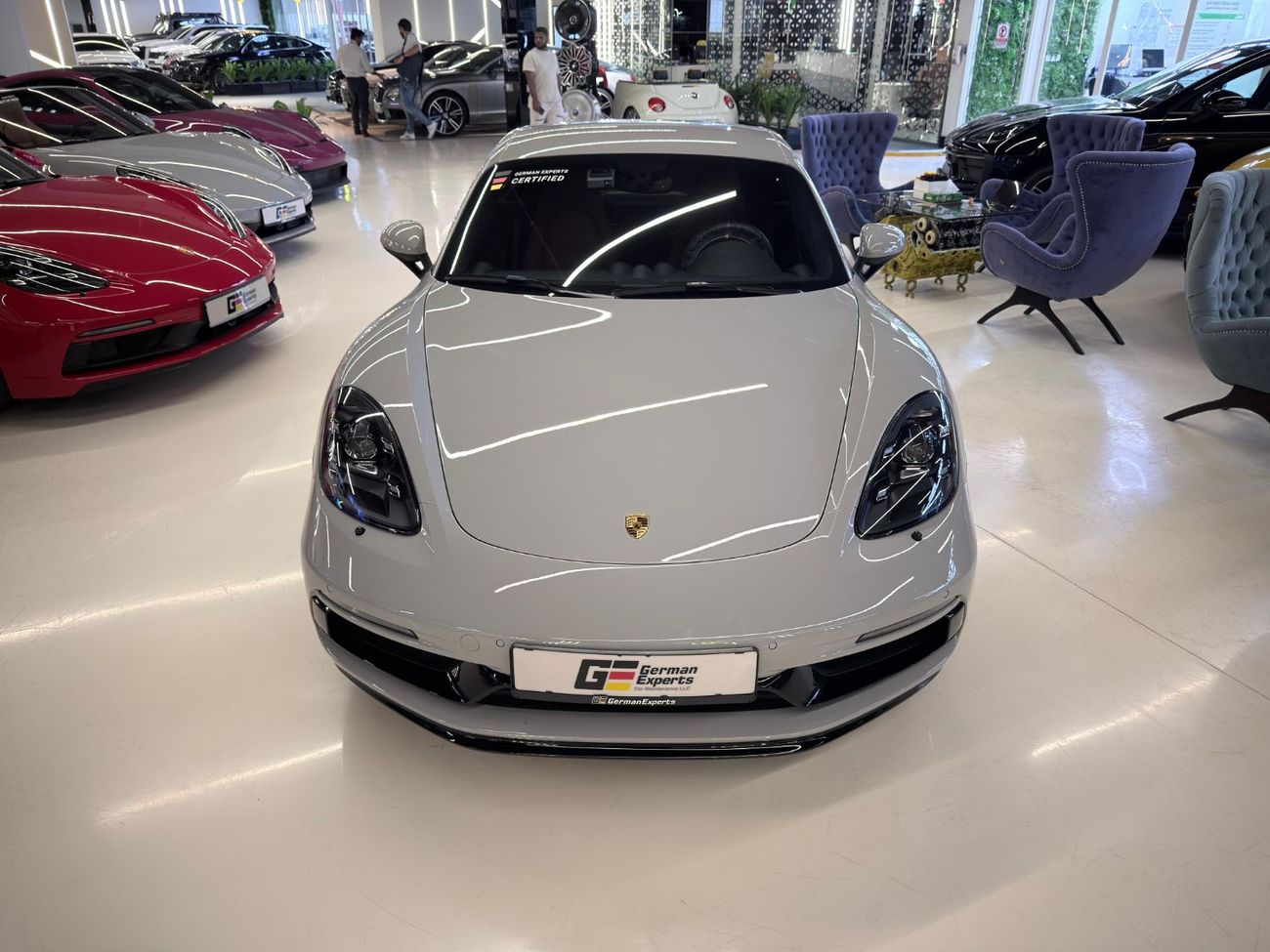 بورش كايمان 718 GTS 4.0L A/T