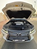 Lexus LX570