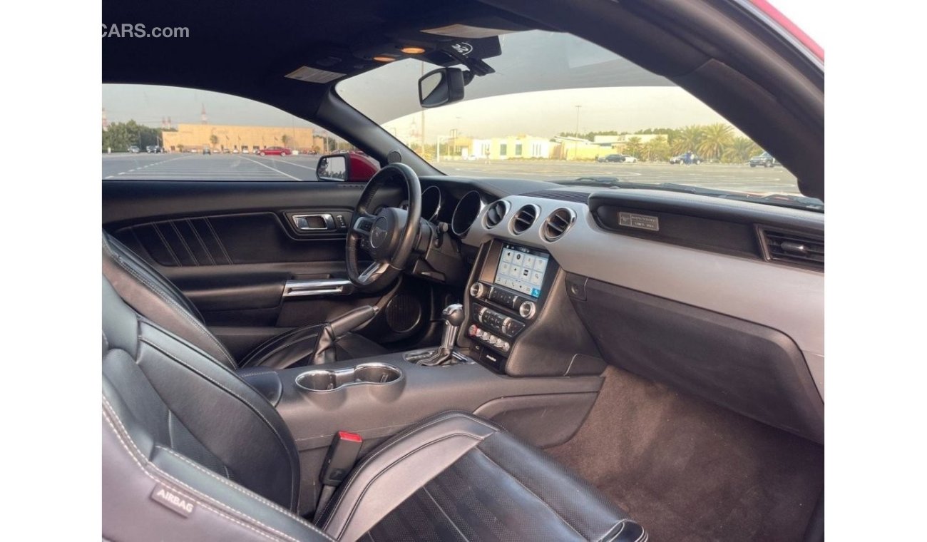 فورد موستانج فورد موستنج GT premium وارد كندا 2016 محول شلبي من الخارج 8 سلندر قير تماتيك شاشة كبيرة سستم اكزوز