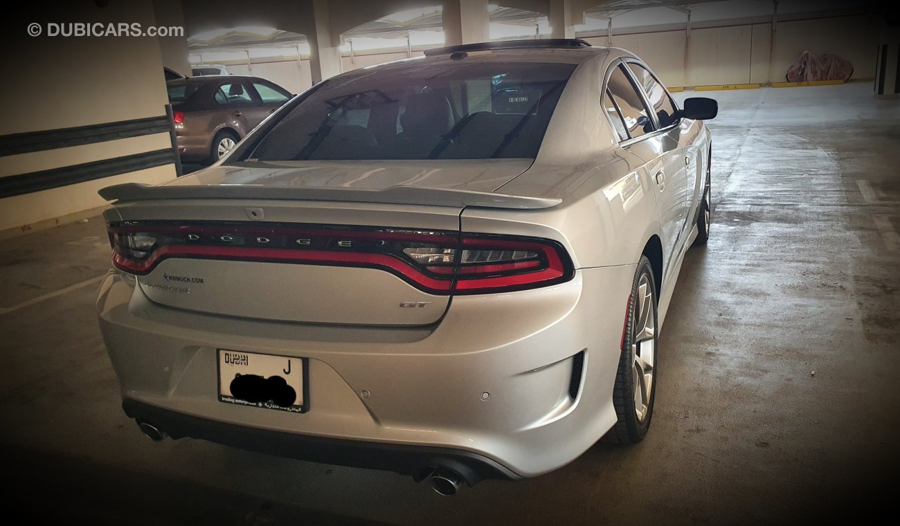 Dodge Charger GTS - TOP OF RANGE