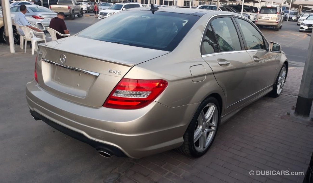 Mercedes-Benz C 350 2012 Gulf Specs Full options panorama DVD camera low mileage clean car