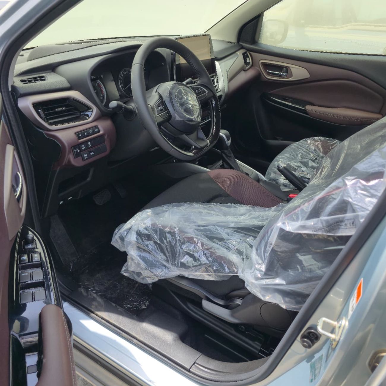 سوزوكي فرونكس GLX