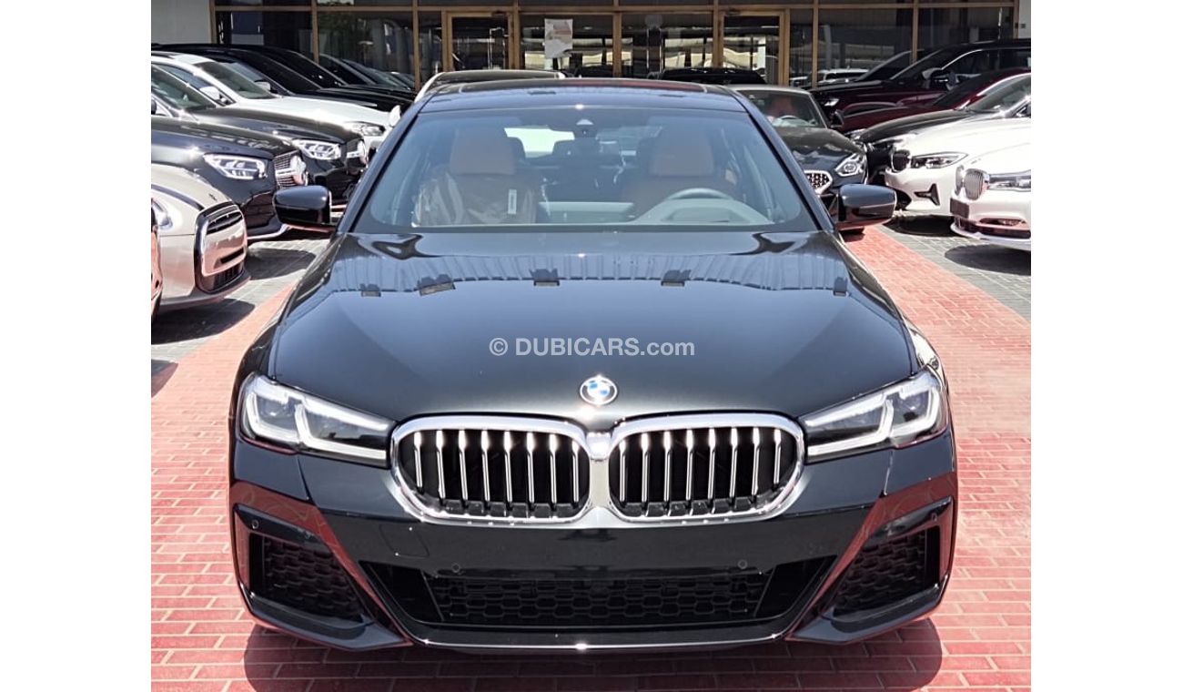 بي أم دبليو 530i لاكجري M سبورت باكج