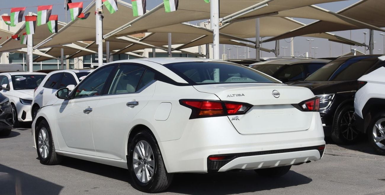 Nissan Altima SL 2.5L Nissan Altima - 2023 - GCC - Accident-Free - 2.5L - Low Mileage - Excellent Condition