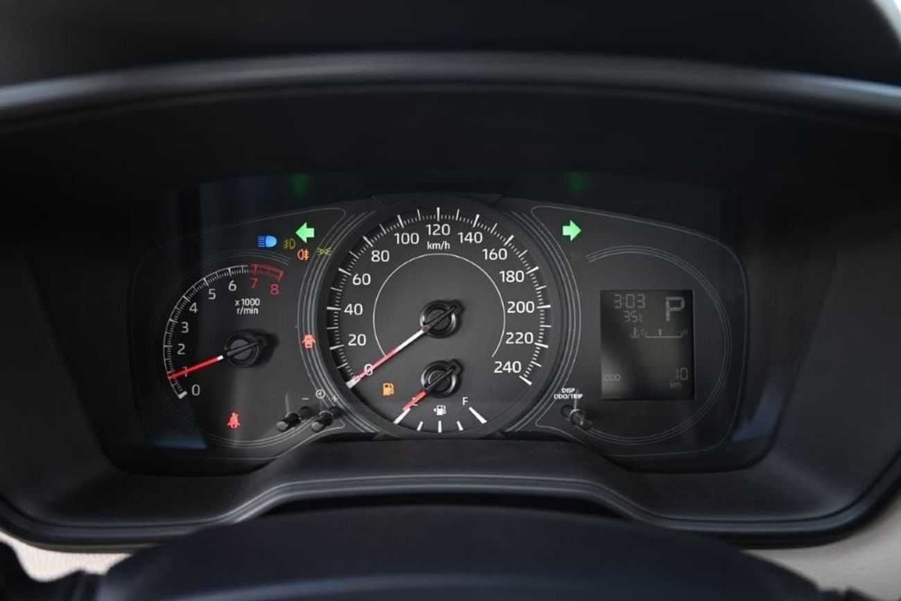 تويوتا كورولا 2025 TOYOTA COROLLA  2.0L PETROL 5 SEAT AT