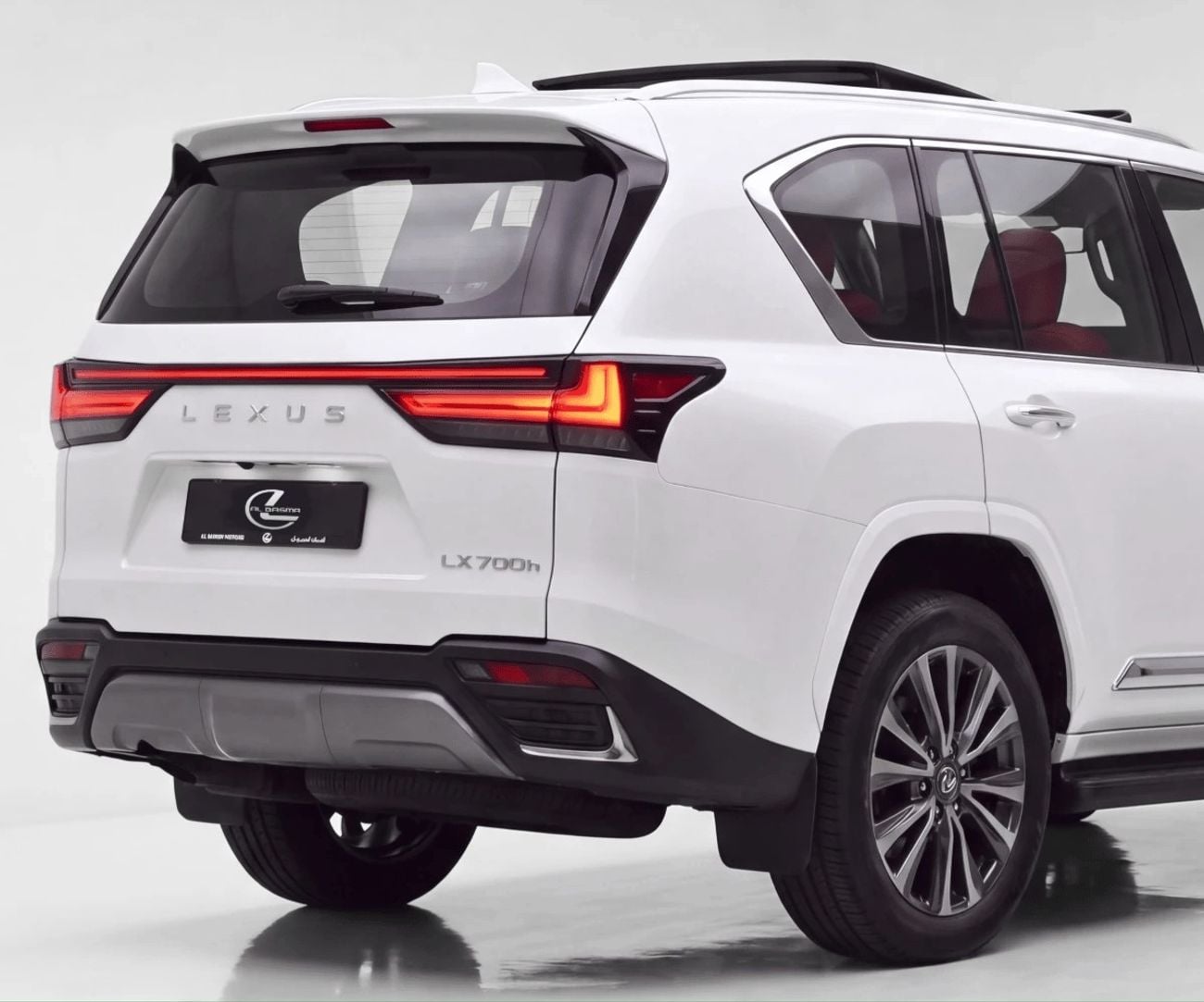 Lexus LX700h SIGNATURE — фото 4