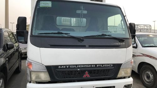 ميتسوبيشي فوسو كانتير Mitsubishi canter Pick up,model:2010. Low mileage
