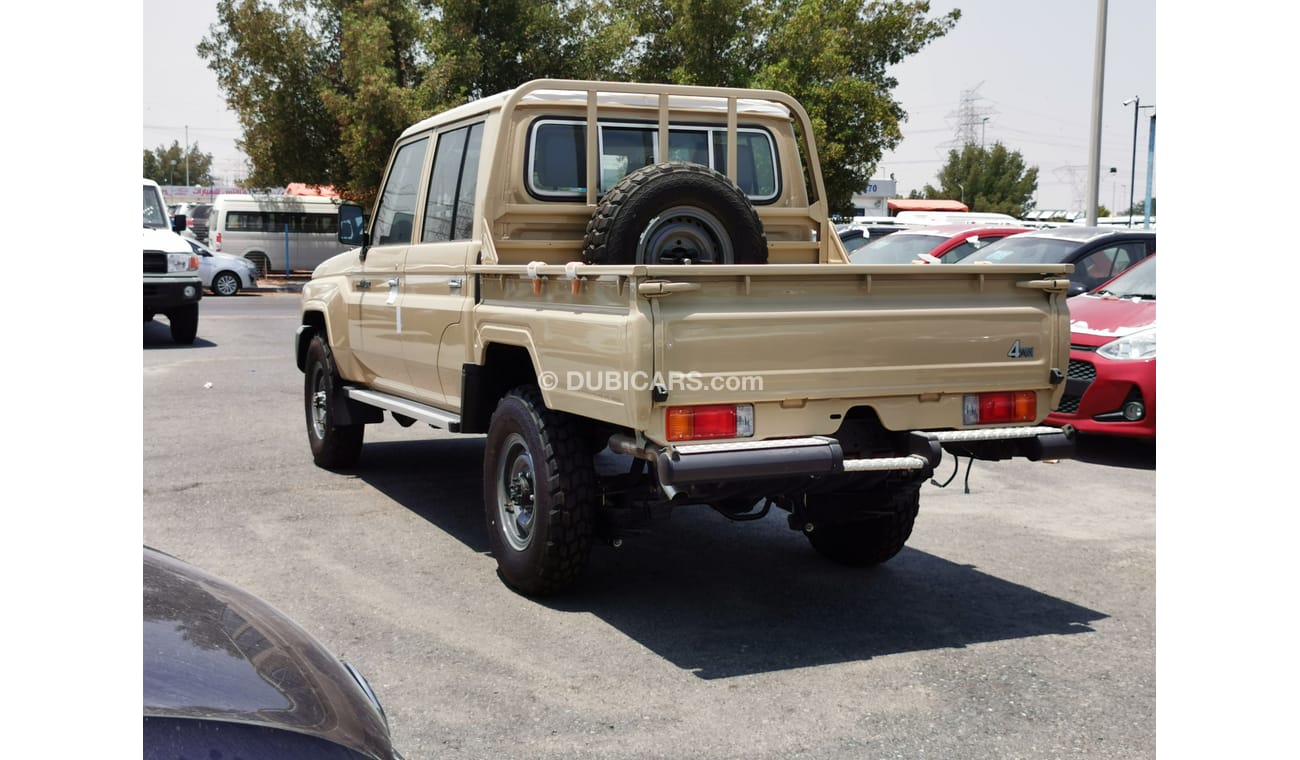 تويوتا لاند كروزر بيك آب V-6 DIESEL DOUBLE CABIN 2020 MODEL 4.2L ENGINE HURRY UP...VERY GOOD PRICE ONLY FOR EXPORT SALE OFFER