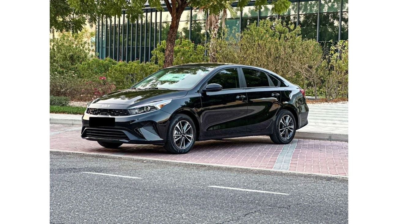 كيا فورتي 2024 NEW KIA FORTE / LINE ASSIST / AUTO PILOT / CRUSE CONTROL / APPLE CAR PLAY