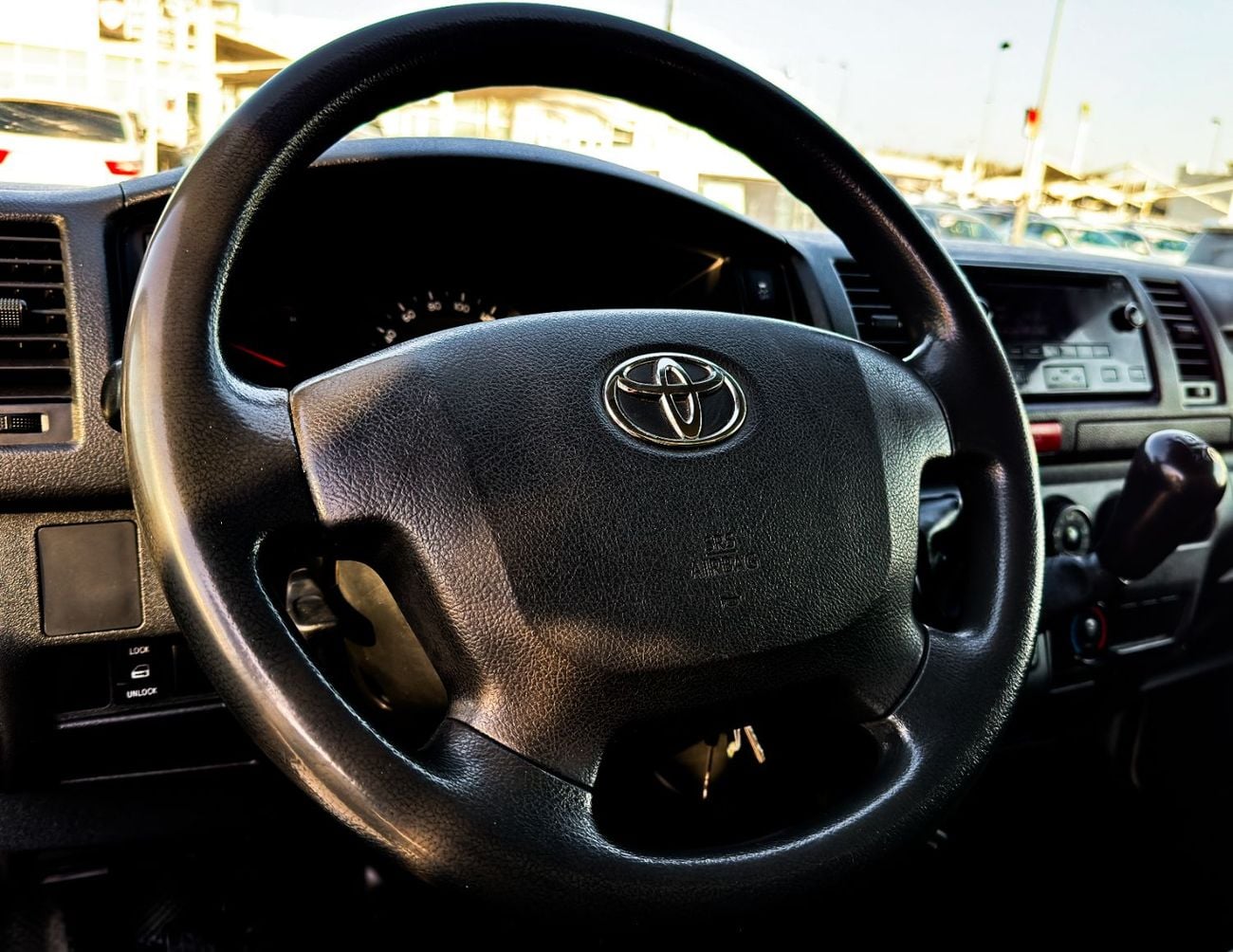 Toyota Hiace GL Toyota Hiace Van |  2023 | GCC | Accident-Free | In Excellent Condition | 1092 P.M