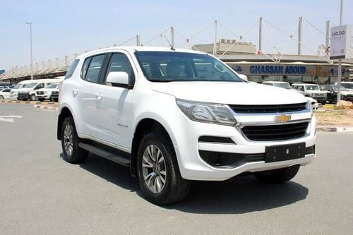 Chevrolet Trailblazer LT GCC | 7seat | EMI (450x60)! Perfect condition!