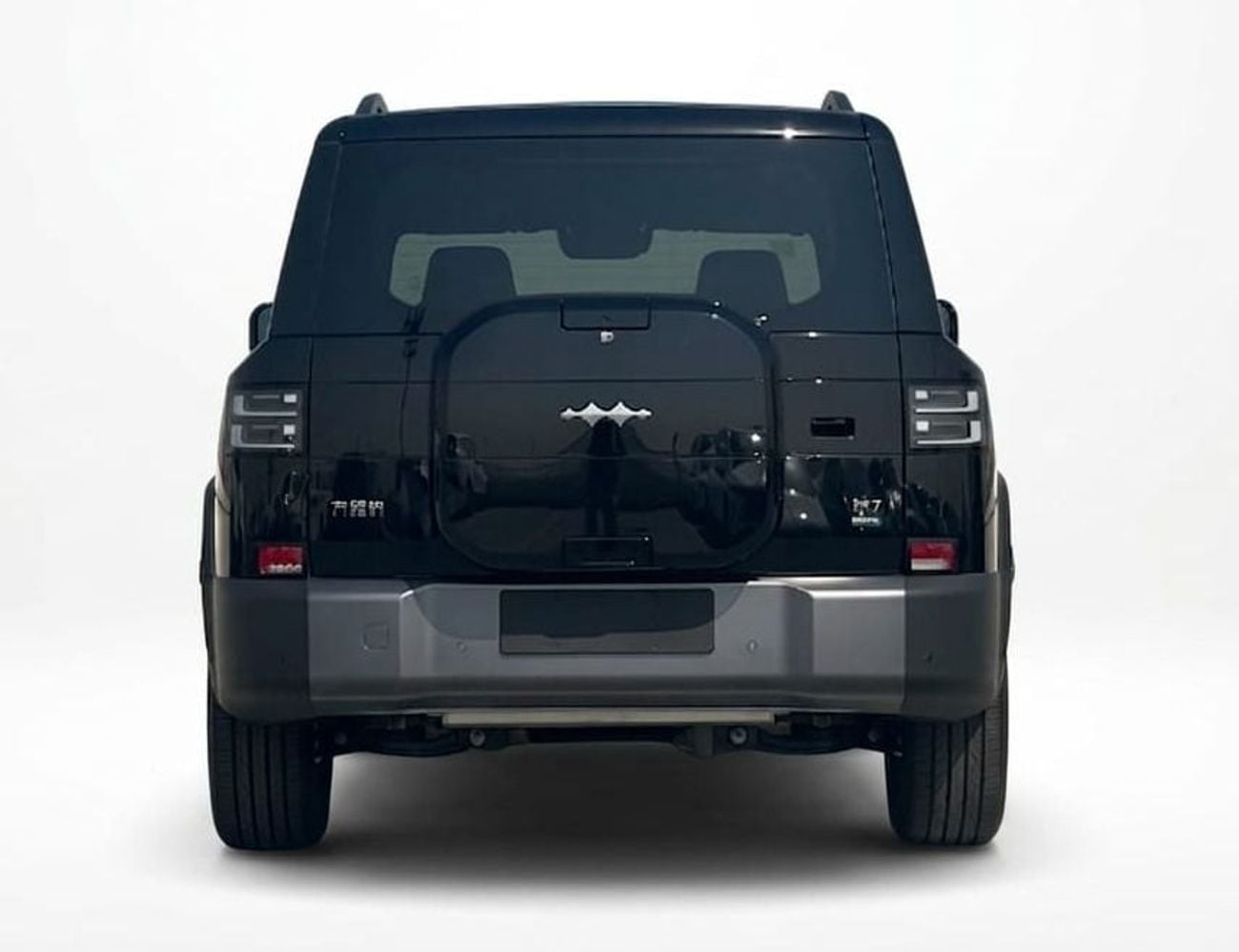 بي واي دي ليوبارد 7 STD  (NON GCC) MAX 5 SEATER-HYBRID