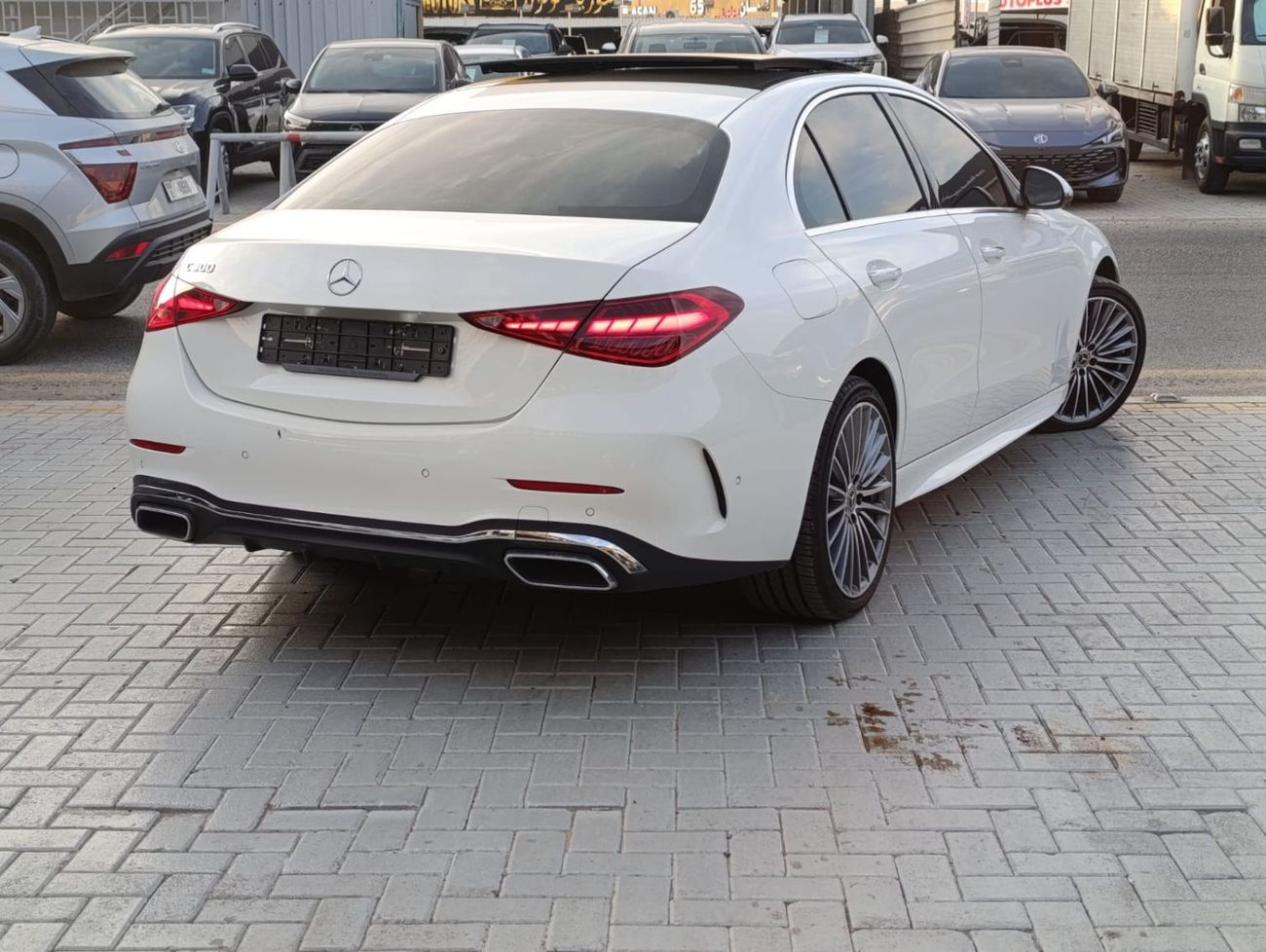 مرسيدس بنز C 300 Base