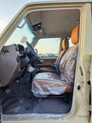 Toyota Land Cruiser 70 LC76 /4.0L PETROL A/T / TOP VARIANT / DIFF LOCK / REFRIGETOR / FULL OPTION / CODE#68081