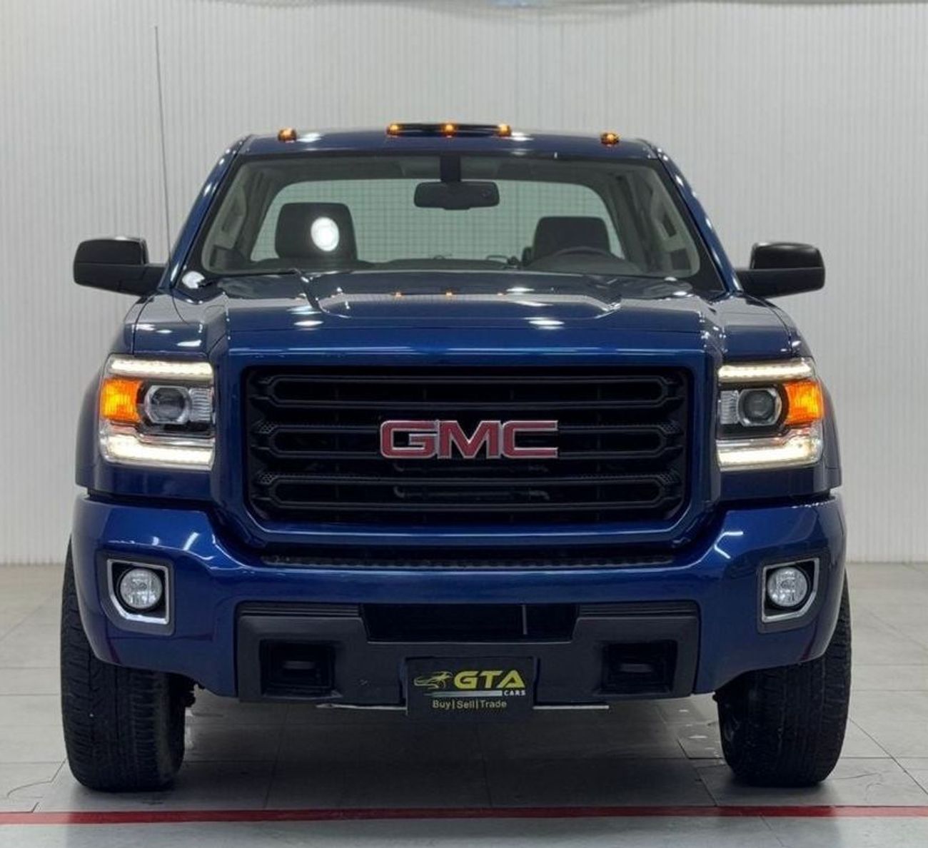 GMC Sierra 6.0L V8 2500HD SLE 2018 GMC Sierra 2500HD SLE, Warranty, Full GMC Service History, Very Low Kms, GCC