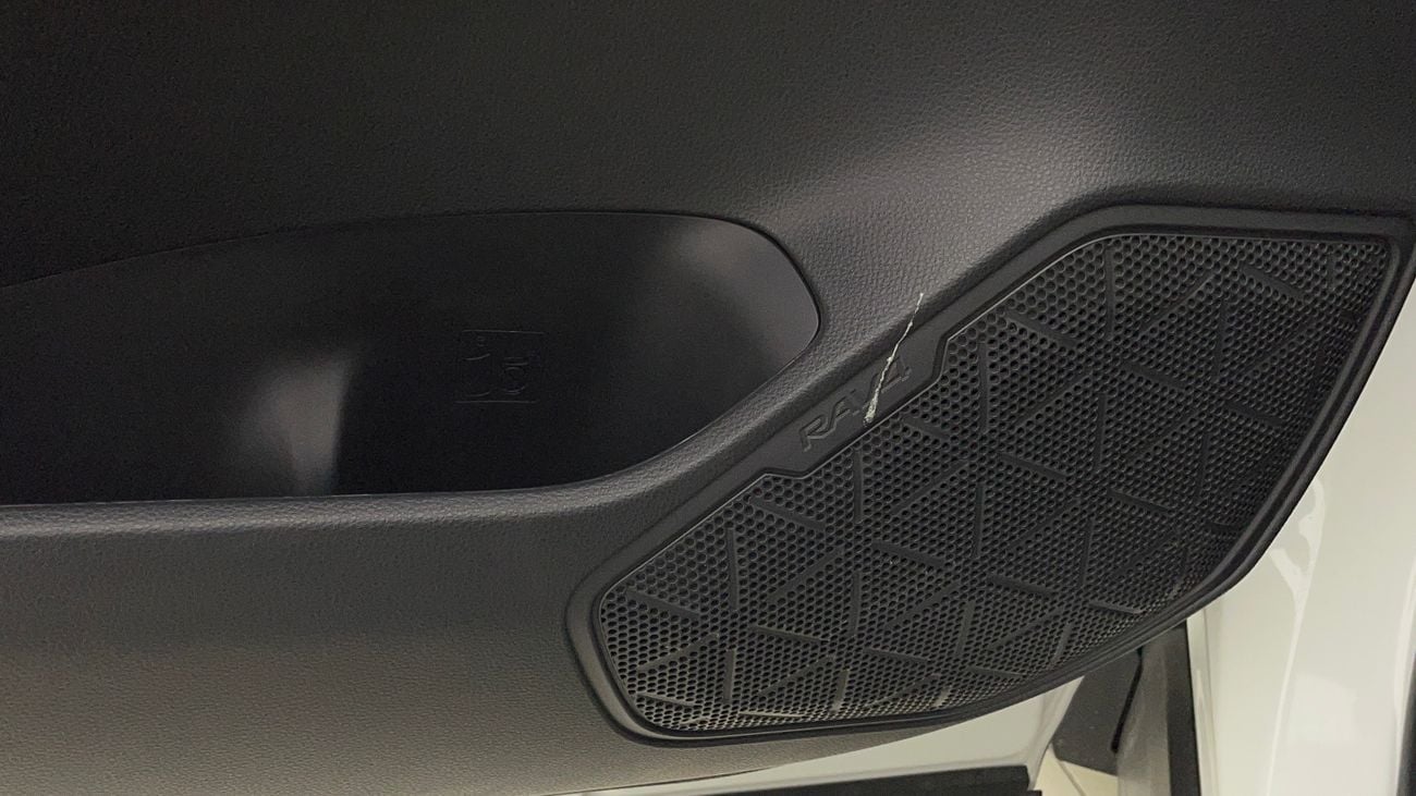 تويوتا راف ٤ VXR HEV 2.5 | بدون دفعة مقدمة | اختبار القيادة في المنزل