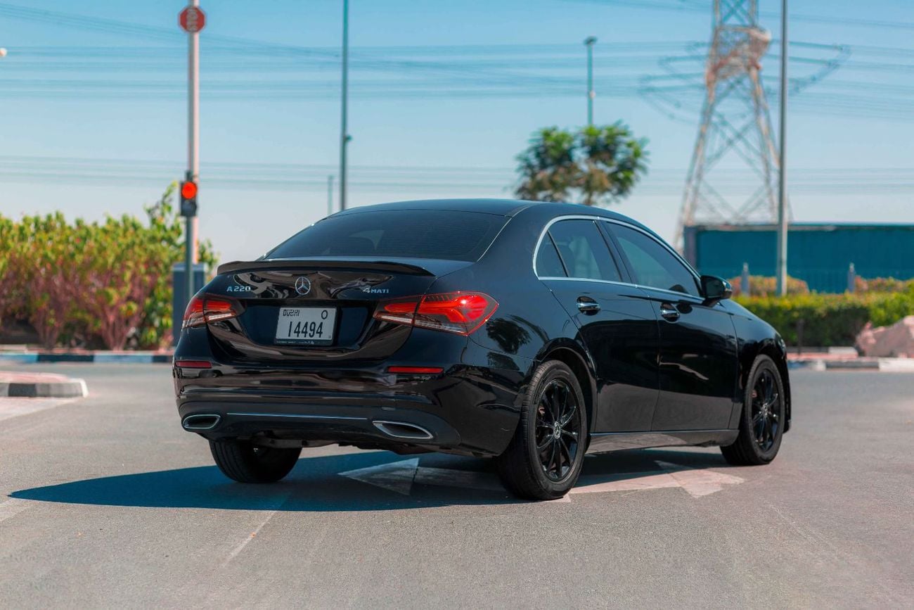 Mercedes Benz A220 STD (NON GCC) Mercedes A220 2019 (Black) 90,261 KM